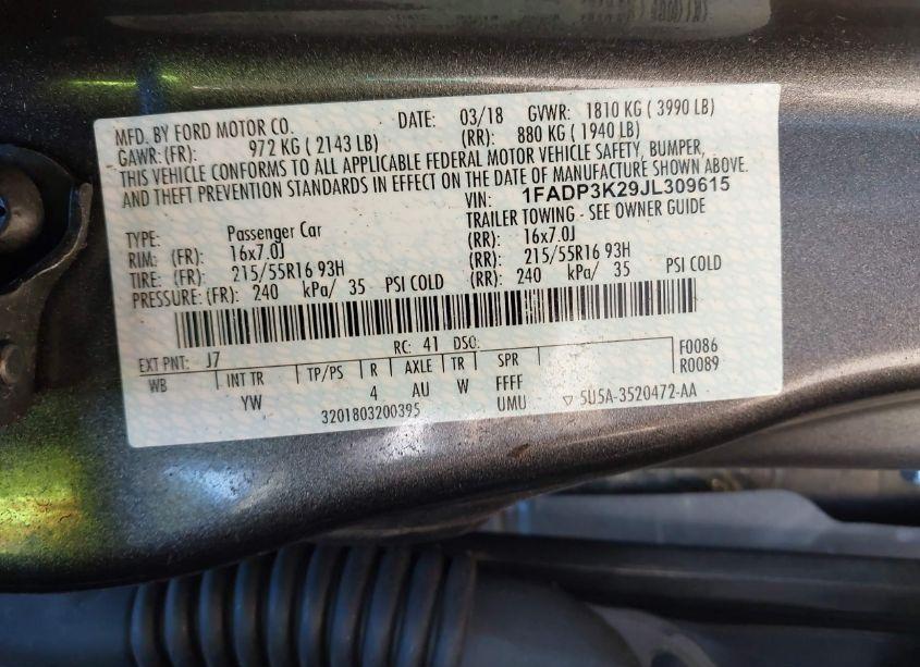 Photo 9 of 2018 Ford Focus SE (VIN 1FADP3K29JL309615)