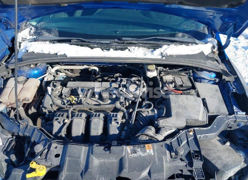 Photo 10 of 2018 Ford Focus SE (VIN 1FADP3K29JL325569)