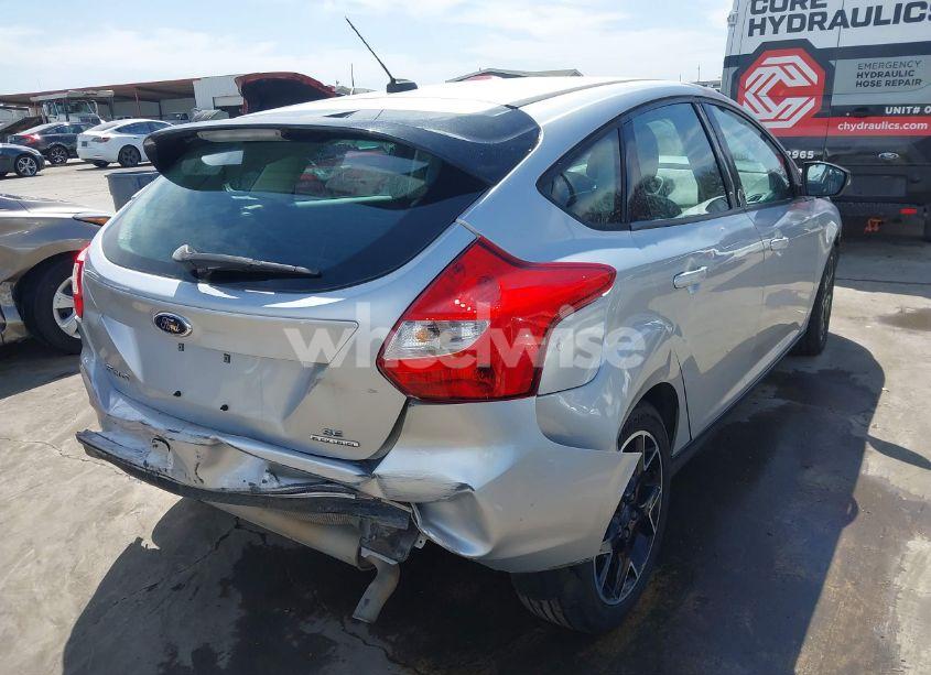 Photo 4 of 2013 Ford Focus SE (VIN 1FADP3K2XDL123506)
