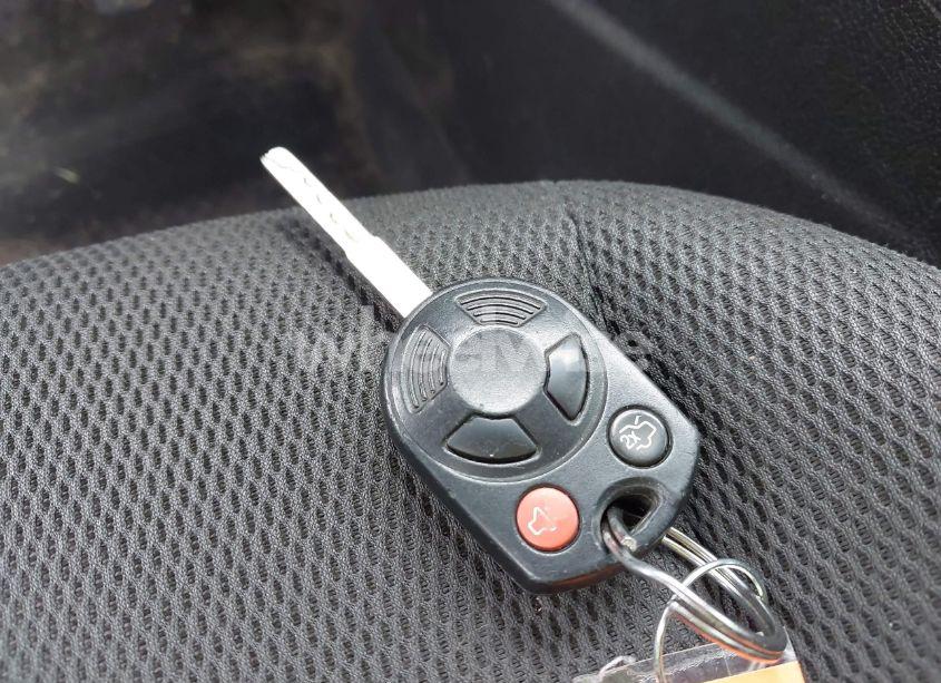 Photo 11 of 2013 Ford Focus SE (VIN 1FADP3K2XDL150592)