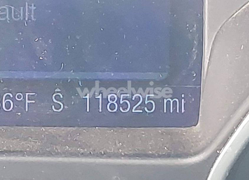 Photo 15 of 2013 Ford Focus SE (VIN 1FADP3K2XDL150592)