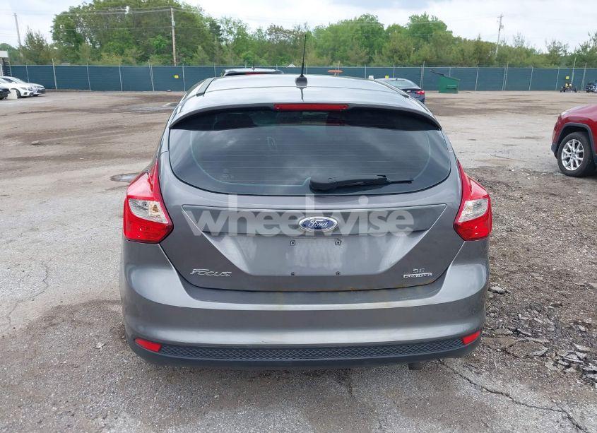 Photo 16 of 2013 Ford Focus SE (VIN 1FADP3K2XDL150592)