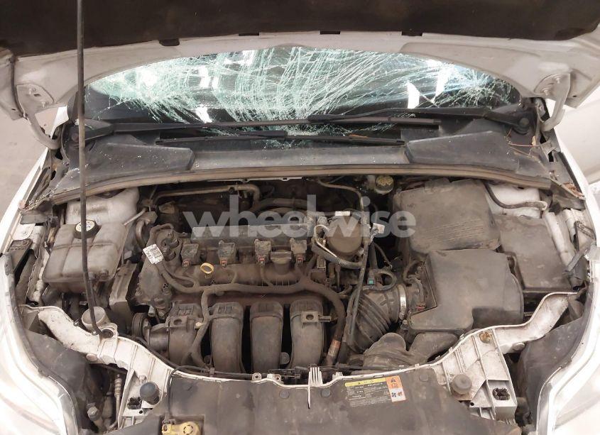 Photo 10 of 2013 Ford Focus SE (VIN 1FADP3K2XDL164220)