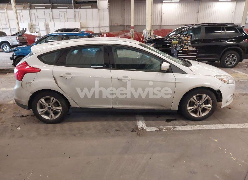 Photo 12 of 2013 Ford Focus SE (VIN 1FADP3K2XDL164220)