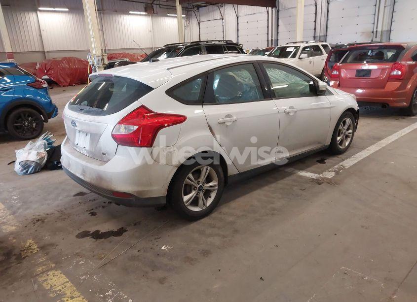 Photo 4 of 2013 Ford Focus SE (VIN 1FADP3K2XDL164220)