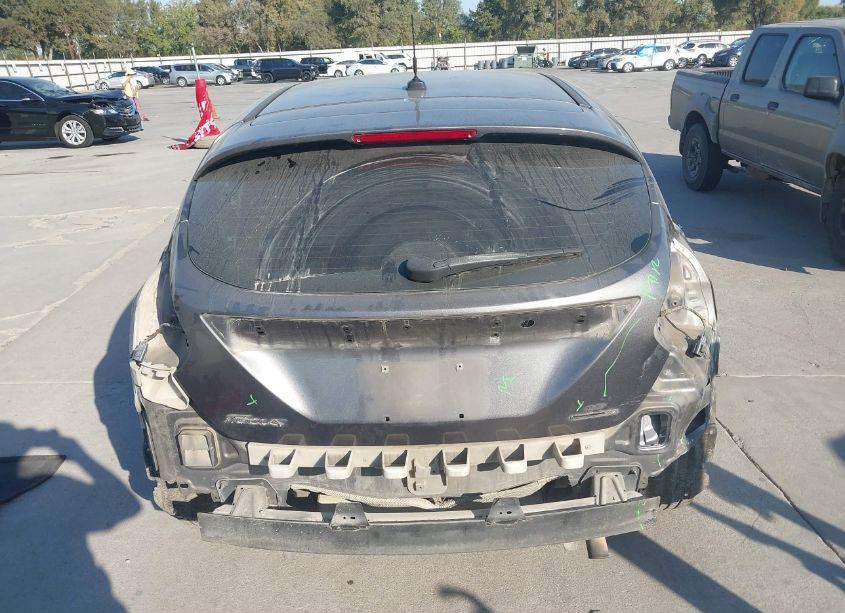 Photo 17 of 2013 Ford Focus SE (VIN 1FADP3K2XDL220561)