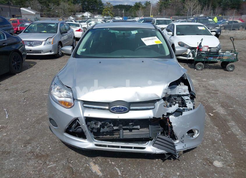 Photo 13 of 2013 Ford Focus SE (VIN 1FADP3K2XDL303391)