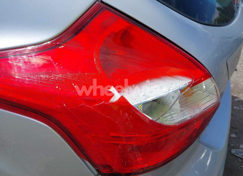 Photo 6 of 2013 Ford Focus SE (VIN 1FADP3K2XDL303391)