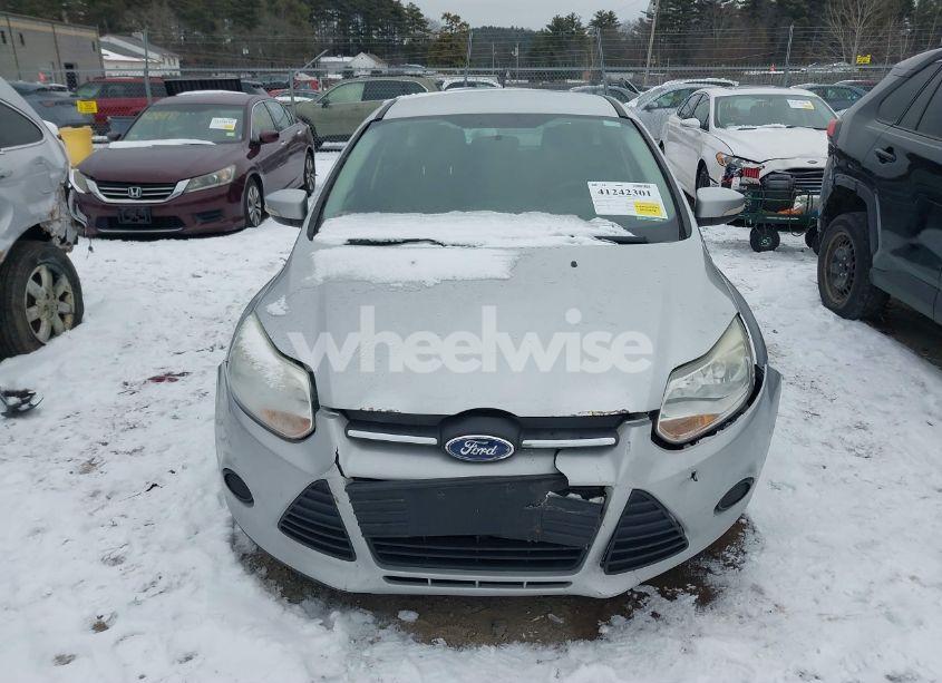 Photo 12 of 2013 Ford Focus SE (VIN 1FADP3K2XDL344801)