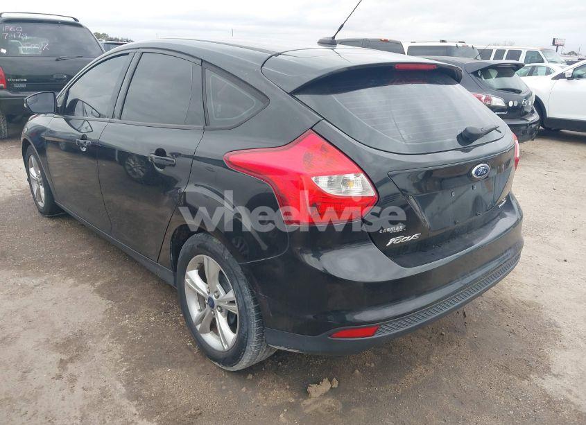 Photo 3 of 2013 Ford Focus SE (VIN 1FADP3K2XDL345656)