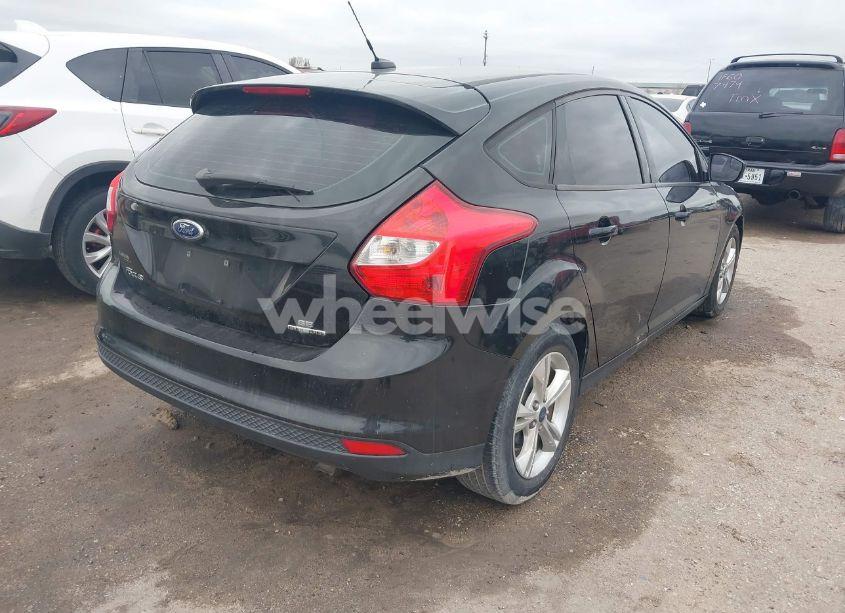 Photo 4 of 2013 Ford Focus SE (VIN 1FADP3K2XDL345656)