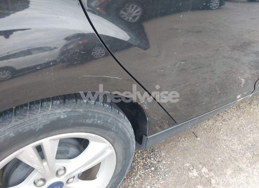 Photo 6 of 2013 Ford Focus SE (VIN 1FADP3K2XDL345656)