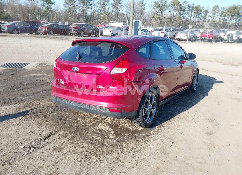 Photo 4 of 2014 Ford Focus SE (VIN 1FADP3K2XEL103550)