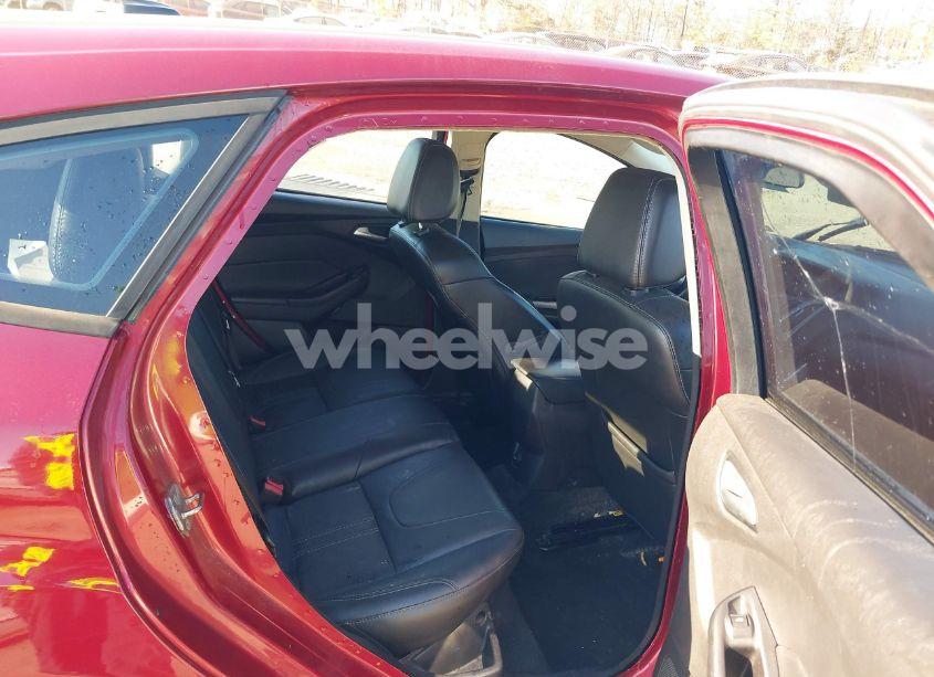 Photo 8 of 2014 Ford Focus SE (VIN 1FADP3K2XEL103550)