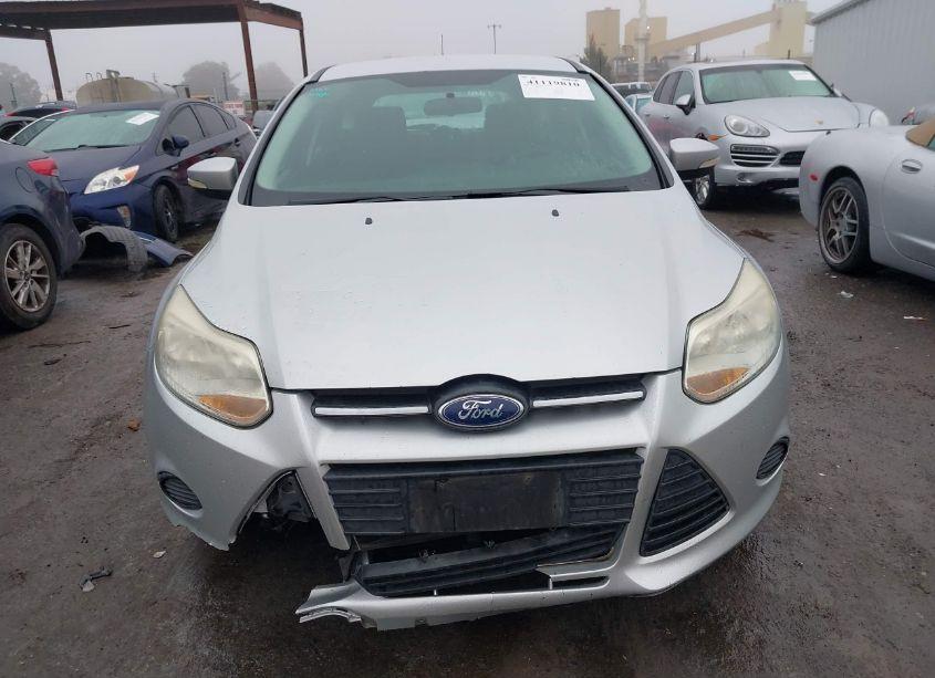 Photo 12 of 2014 Ford Focus SE (VIN 1FADP3K2XEL119165)