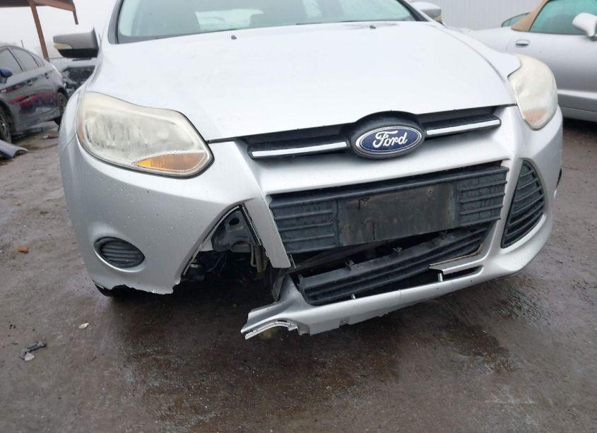 Photo 6 of 2014 Ford Focus SE (VIN 1FADP3K2XEL119165)