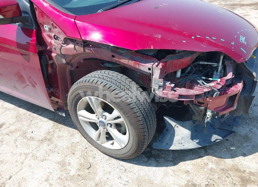 Photo 13 of 2014 Ford Focus SE (VIN 1FADP3K2XEL130232)