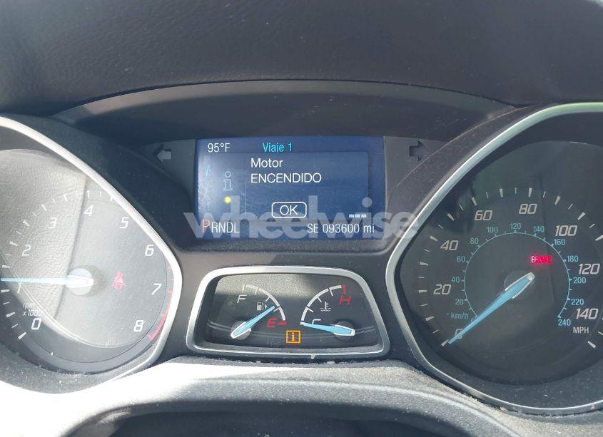 Photo 7 of 2014 Ford Focus SE (VIN 1FADP3K2XEL130232)