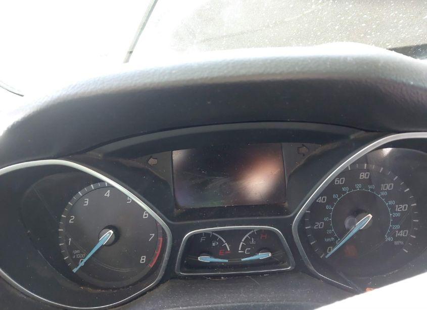 Photo 14 of 2014 Ford Focus SE (VIN 1FADP3K2XEL138251)