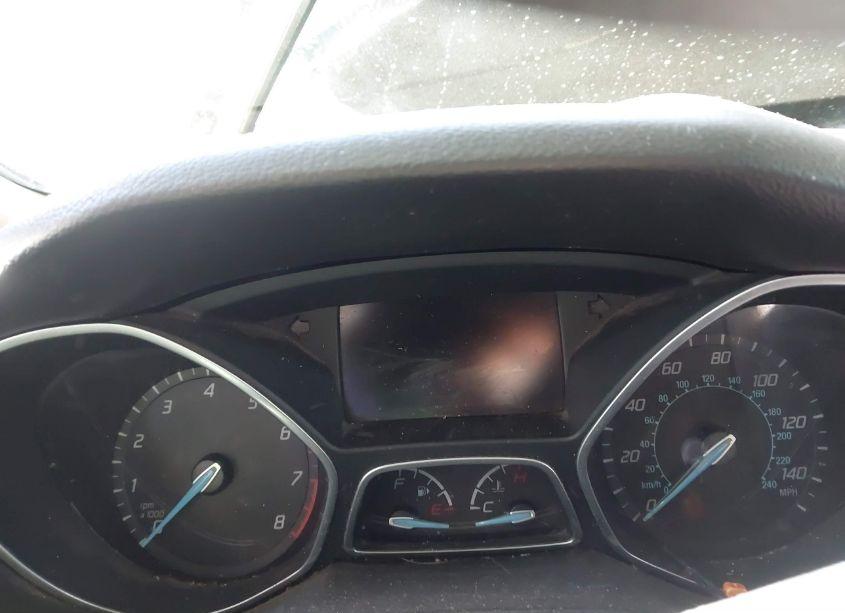 Photo 7 of 2014 Ford Focus SE (VIN 1FADP3K2XEL138251)