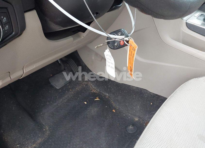 Photo 11 of 2014 Ford Focus SE (VIN 1FADP3K2XEL145197)