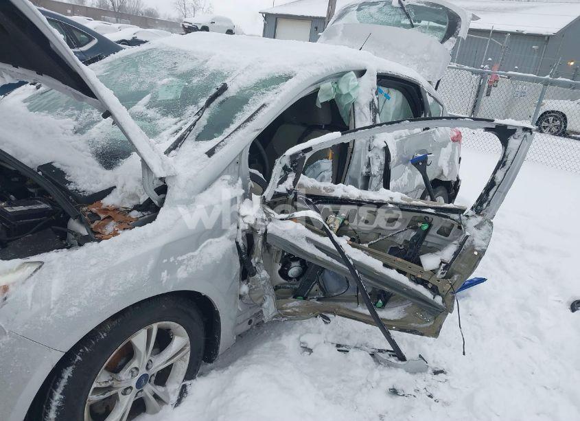 Photo 6 of 2014 Ford Focus SE (VIN 1FADP3K2XEL182119)