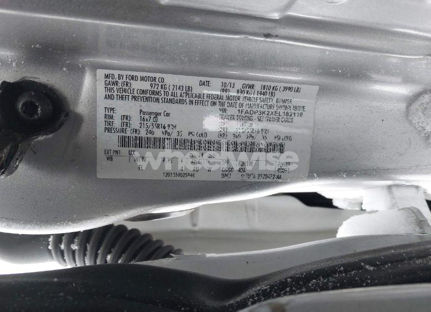 Photo 9 of 2014 Ford Focus SE (VIN 1FADP3K2XEL182119)