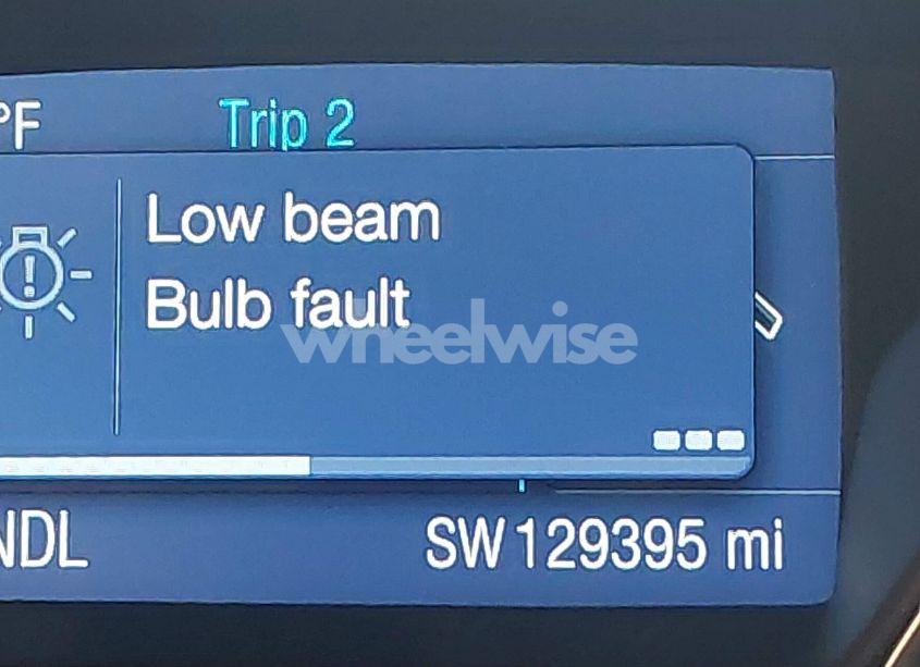 Photo 15 of 2014 Ford Focus SE (VIN 1FADP3K2XEL218116)