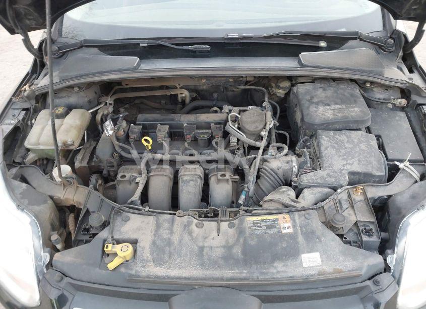 Photo 10 of 2014 Ford Focus SE (VIN 1FADP3K2XEL225440)