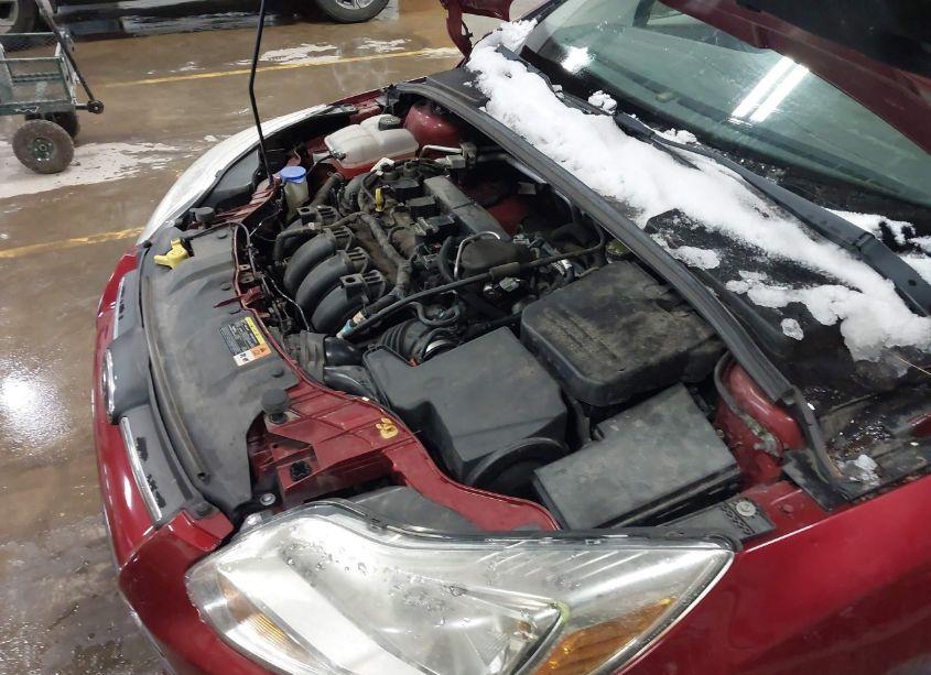 Photo 10 of 2014 Ford Focus SE (VIN 1FADP3K2XEL246367)