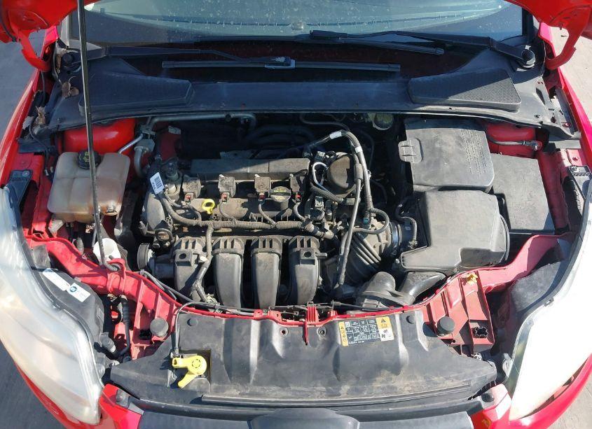 Photo 10 of 2014 Ford Focus SE (VIN 1FADP3K2XEL283726)