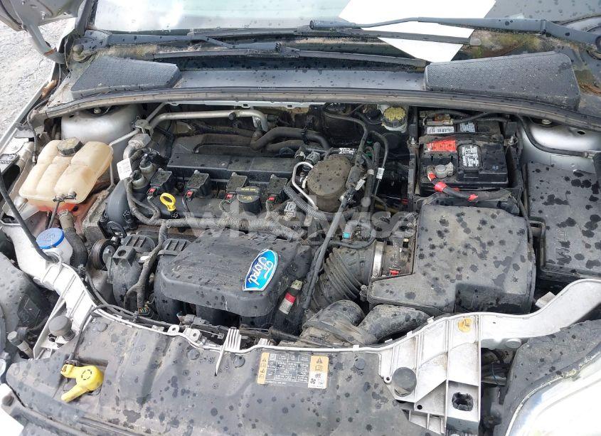 Photo 10 of 2014 Ford Focus SE (VIN 1FADP3K2XEL298291)