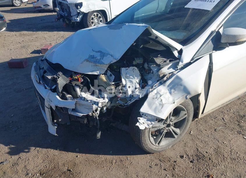 Photo 6 of 2014 Ford Focus SE (VIN 1FADP3K2XEL320130)