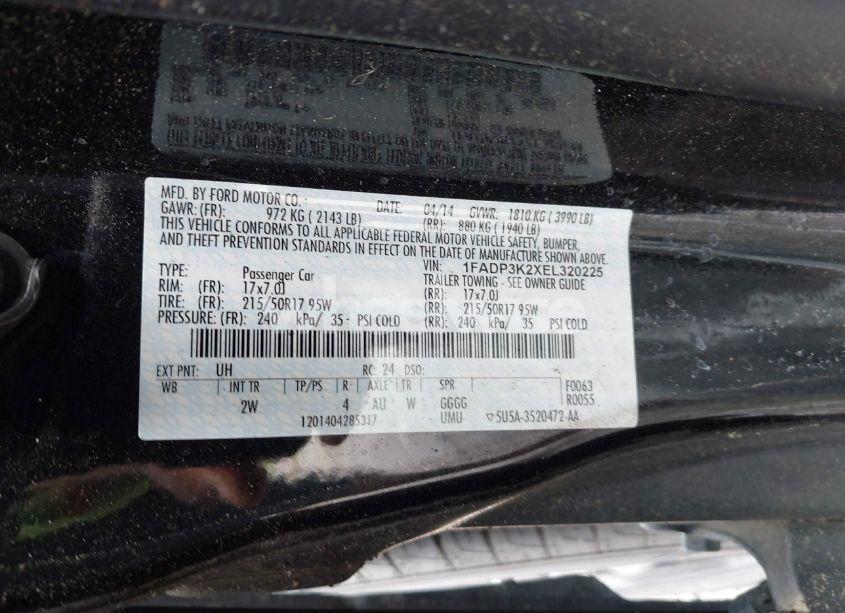 Photo 9 of 2014 Ford Focus SE (VIN 1FADP3K2XEL320225)