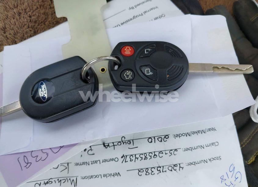 Photo 11 of 2014 Ford Focus SE (VIN 1FADP3K2XEL326882)