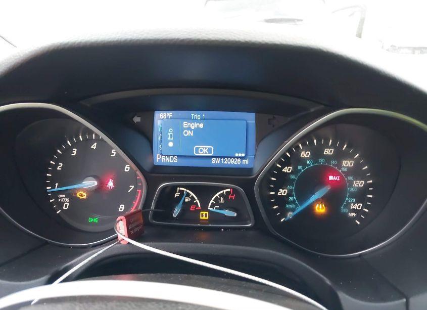 Photo 7 of 2014 Ford Focus SE (VIN 1FADP3K2XEL374916)