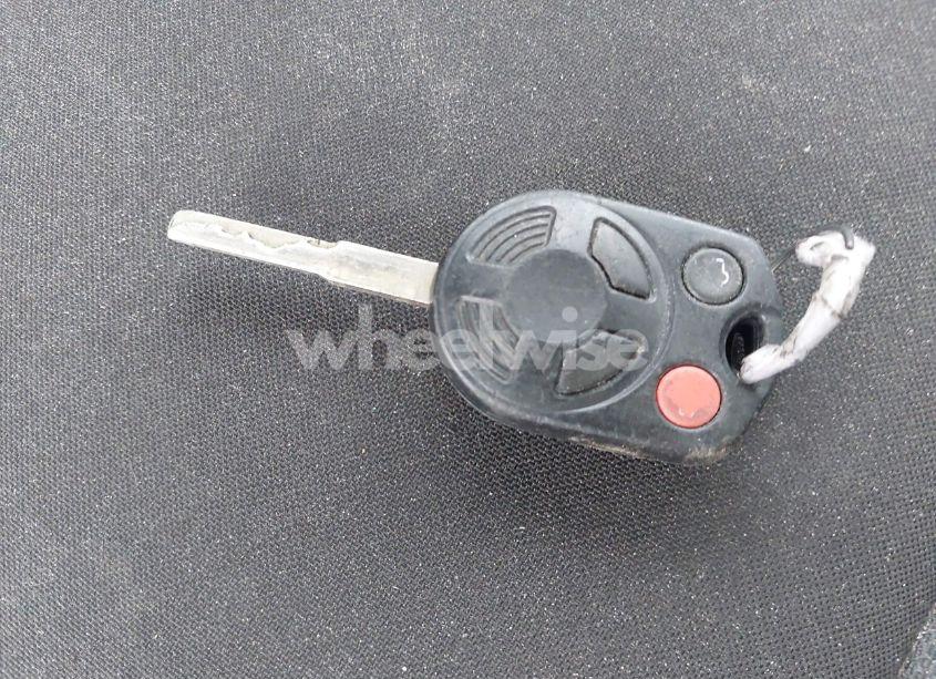 Photo 11 of 2015 Ford Focus SE (VIN 1FADP3K2XFL201849)