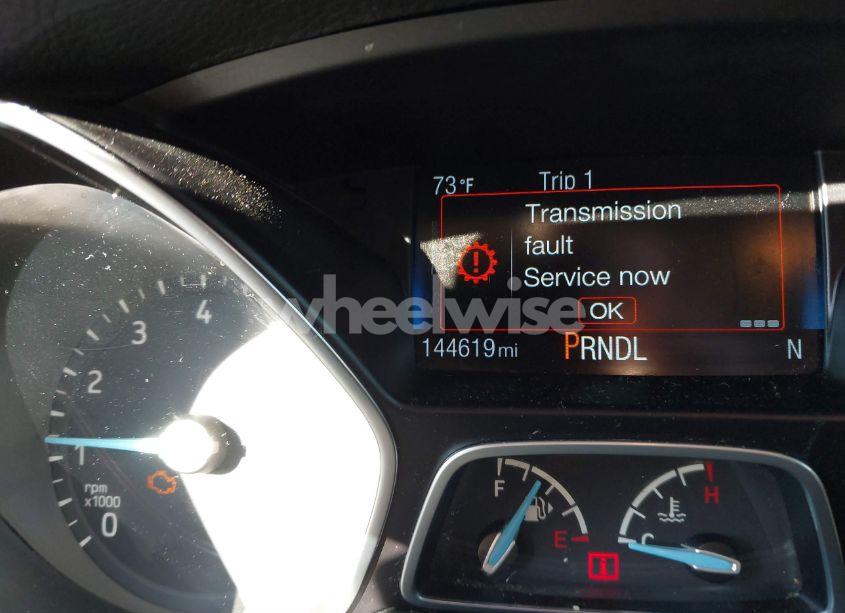Photo 15 of 2015 Ford Focus SE (VIN 1FADP3K2XFL233085)