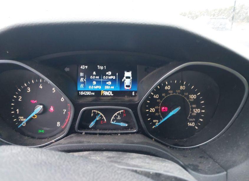 Photo 7 of 2015 Ford Focus SE (VIN 1FADP3K2XFL249688)