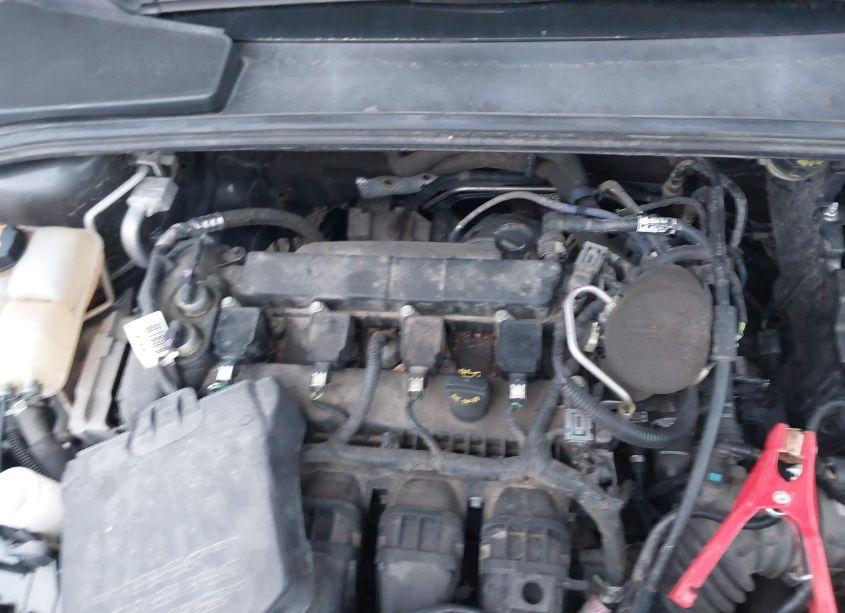 Photo 10 of 2015 Ford Focus SE (VIN 1FADP3K2XFL254115)