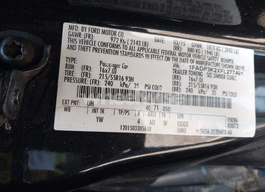 Photo 9 of 2015 Ford Focus SE (VIN 1FADP3K2XFL277491)