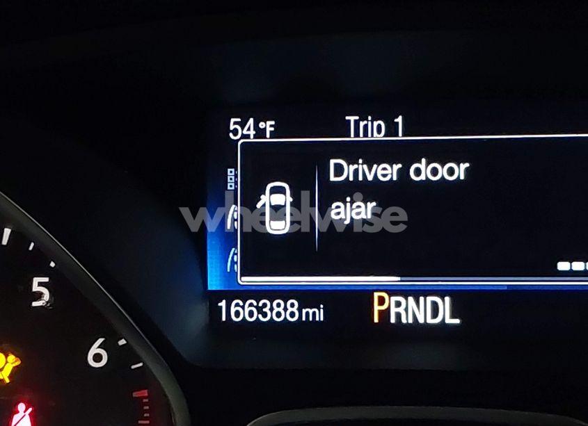 Photo 15 of 2015 Ford Focus SE (VIN 1FADP3K2XFL307881)