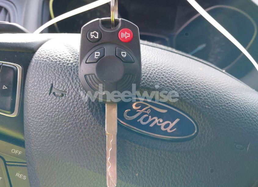 Photo 11 of 2015 Ford Focus SE (VIN 1FADP3K2XFL319559)