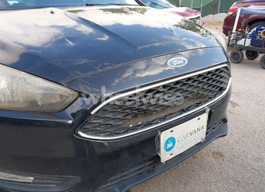 Photo 14 of 2015 Ford Focus SE (VIN 1FADP3K2XFL319559)