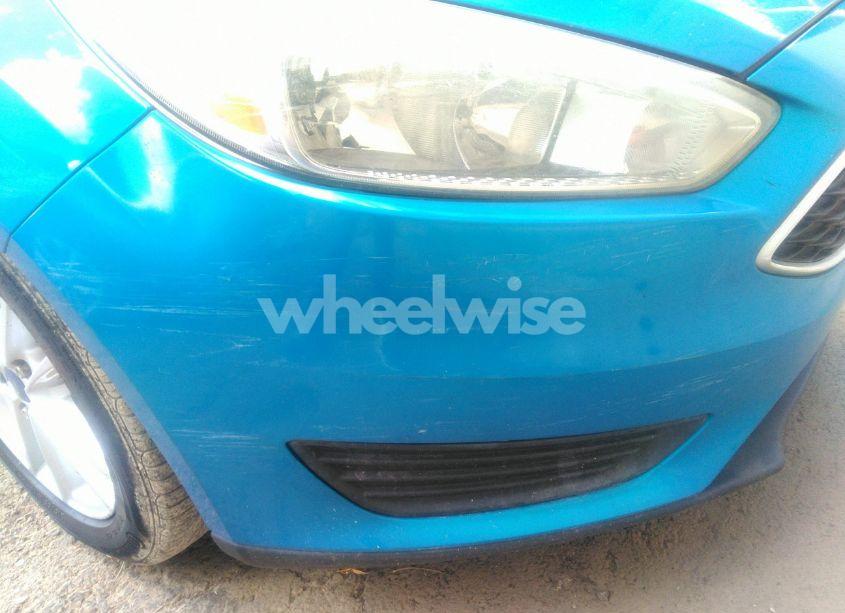 Photo 13 of 2015 Ford Focus SE (VIN 1FADP3K2XFL327192)