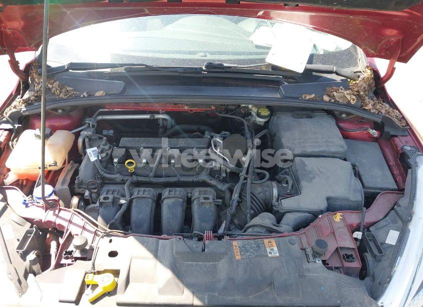 Photo 10 of 2015 Ford Focus SE (VIN 1FADP3K2XFL341321)