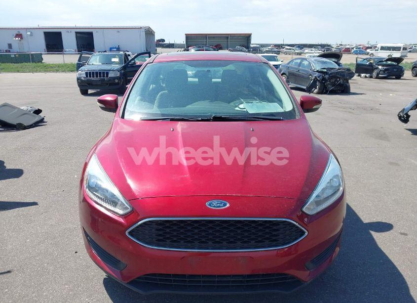 Photo 12 of 2015 Ford Focus SE (VIN 1FADP3K2XFL341321)