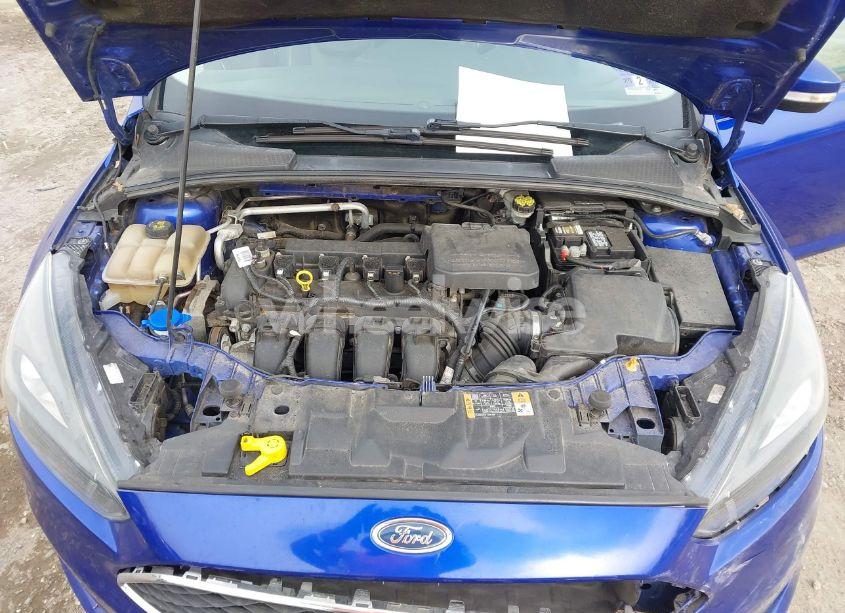 Photo 10 of 2015 Ford Focus SE (VIN 1FADP3K2XFL345952)