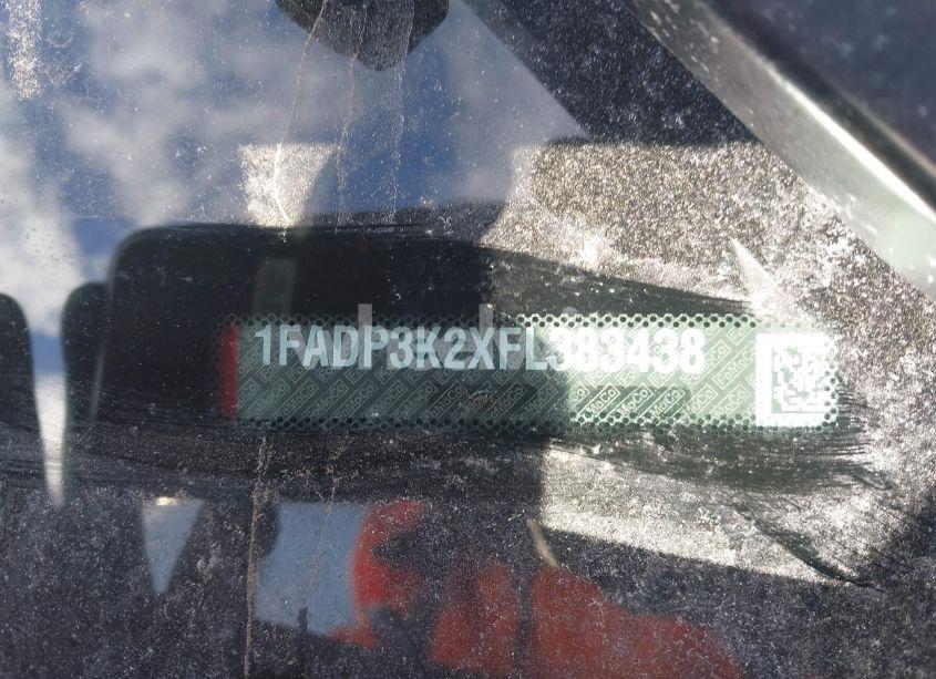 Photo 9 of 2015 Ford Focus SE (VIN 1FADP3K2XFL383438)