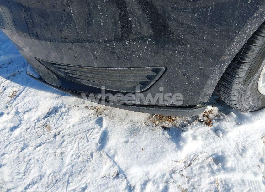 Photo 13 of 2016 Ford Focus SE (VIN 1FADP3K2XGL372473)